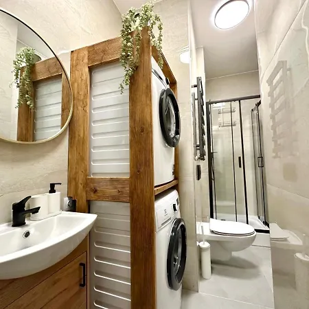 Mmrent Tsunami * Gdansk